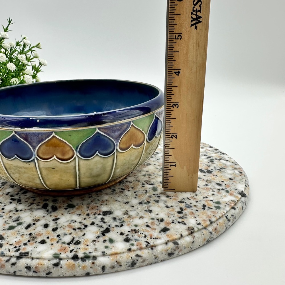 Royal Doulton Lambeth Art Nouveau Bowl Heart Design Circa 1900 7 Inch - Picture 5 of 8